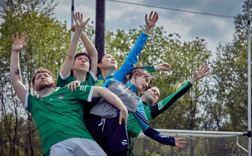 Abú dancers